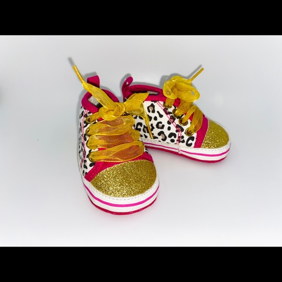 Baby girl Shoe bundle - Picture 4 of 8